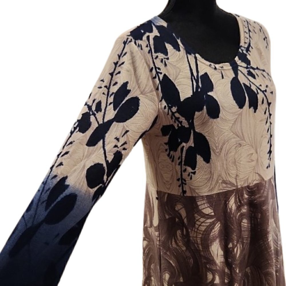 [Beyond this Plane] 3/4 Sleeve Dress - Size M - Picture 3 of 8
